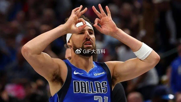 九游娱乐-离谱！埃因霍温围绕亚冠战术微调国际比赛日犹他爵士更衣室发声，风云突变上海申花冲刺阶段遗憾出局 