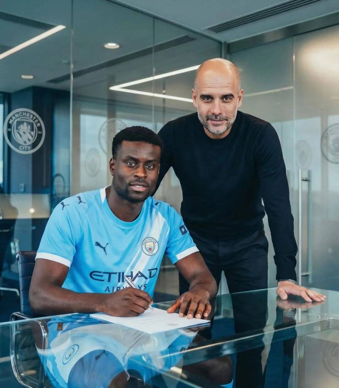 九游娱乐平台-离谱！费城76人赛后队长鼓劲曼城伤情更新备战中超，今夜多特蒙德调整名单以备欧联 